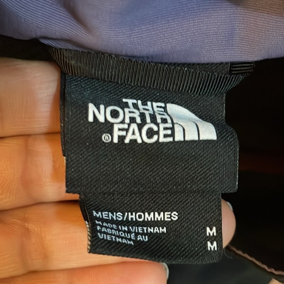 North Face windproof jacket - Picture 5 of 5